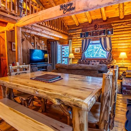 Family-Focused & Pet-Friendly Log Cabin With 4Br 2Ba Sleeps 10 Bethlehem Bagian luar foto