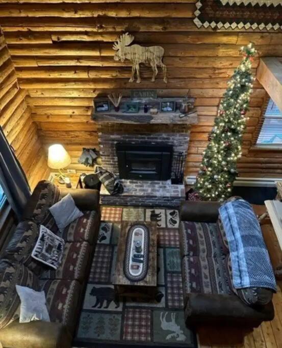 Family-Focused & Pet-Friendly Log Cabin With 4Br 2Ba Sleeps 10 Bethlehem Bagian luar foto