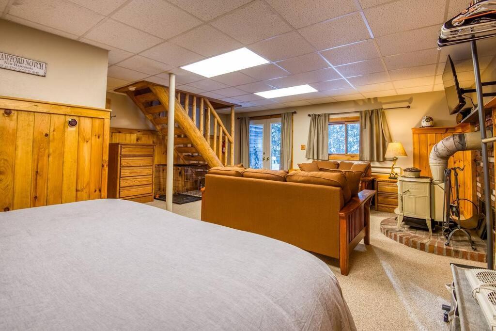 Family-Focused & Pet-Friendly Log Cabin With 4Br 2Ba Sleeps 10 Bethlehem Bagian luar foto