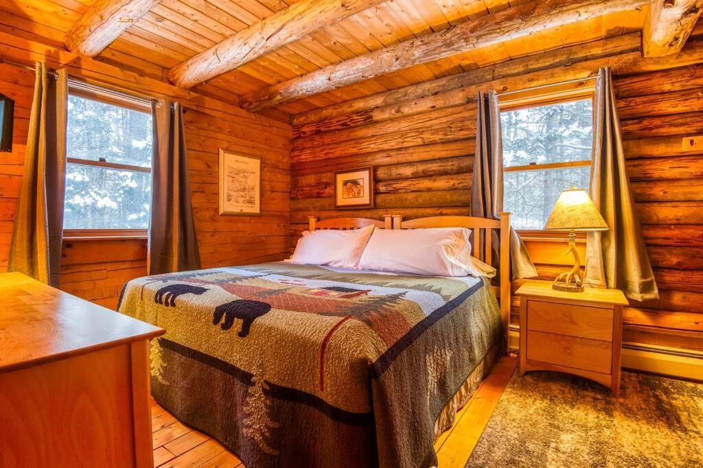 Family-Focused & Pet-Friendly Log Cabin With 4Br 2Ba Sleeps 10 Bethlehem Bagian luar foto